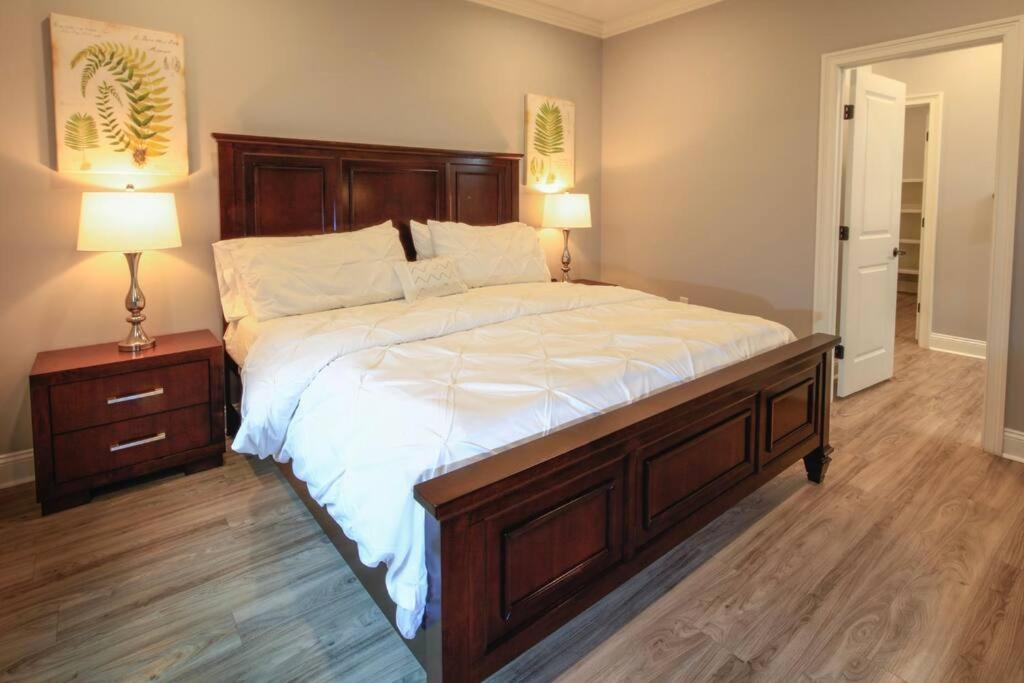 Luxury 2 Bedroom Townhouse #3 Лейк Чарльз Экстерьер фото